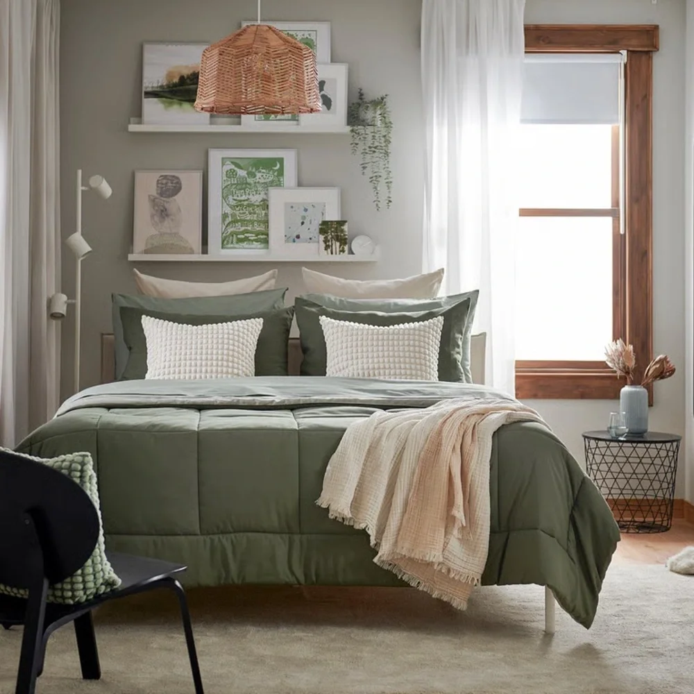 Elegant Green Comforter Set